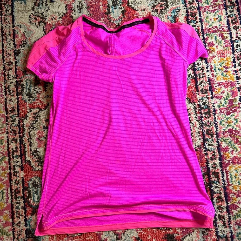 Lululemon top